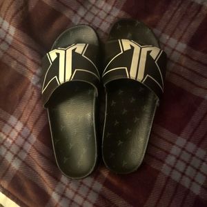 Jeffree Star Cosmetics Slides 10M/11.5W